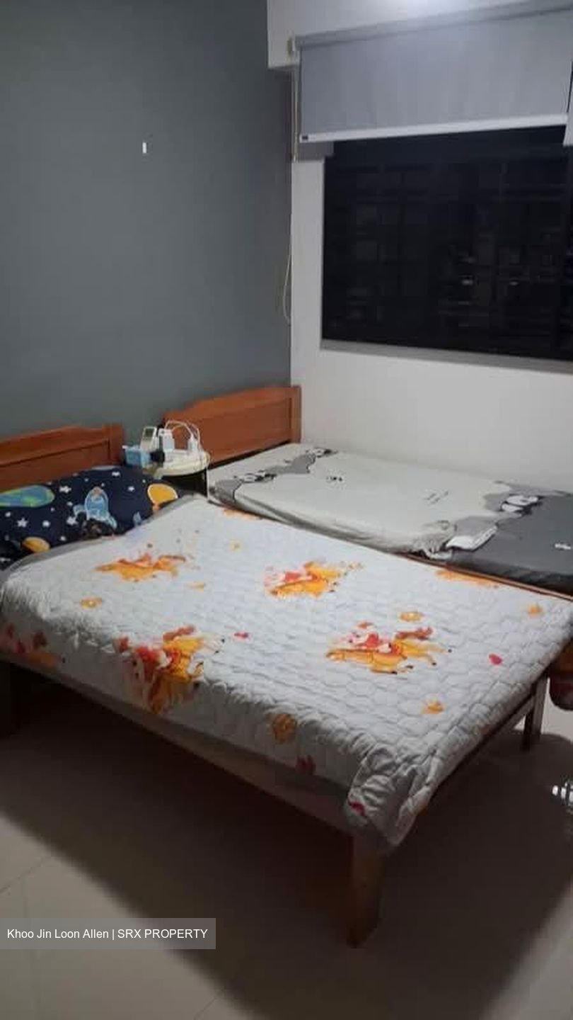 Blk 63 Greentops @ Sims Place (Geylang), HDB 3 Rooms #558044031